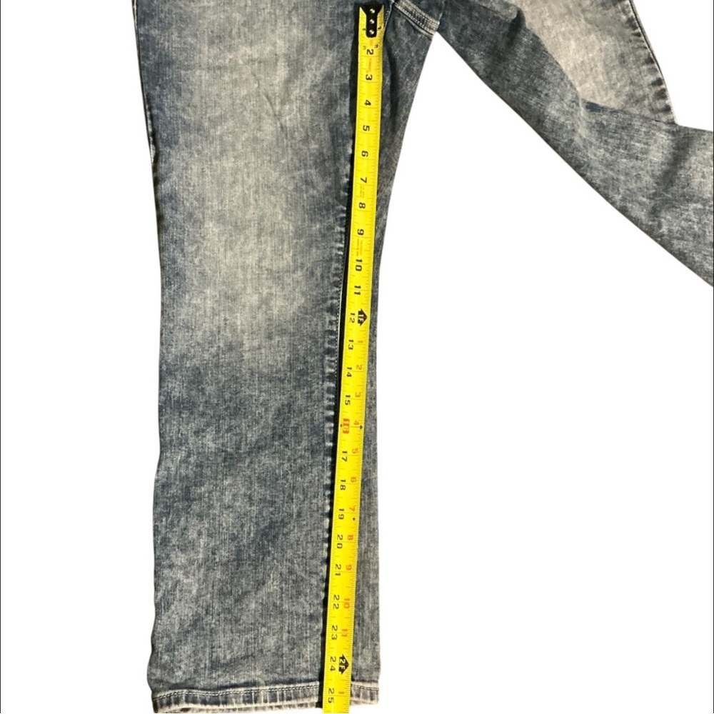 Torrid Crop Boot high rise jeans size 14. - Picture 5 of 6
